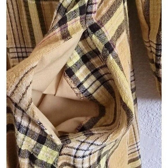 Urban Outfitters UO Lachlan Flannel Smocked - Picture 5 of 8